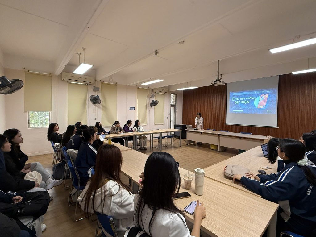 118700307133039611416