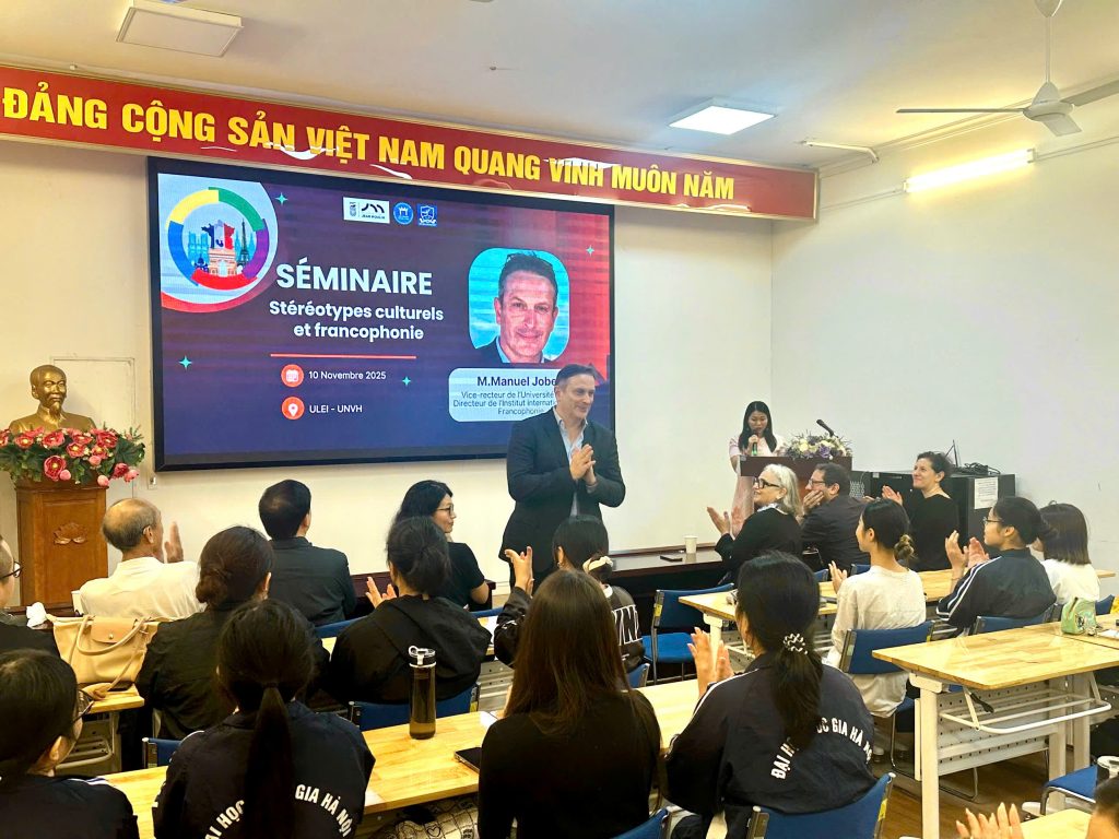 2535110308936600621 (3)